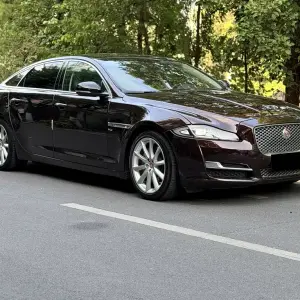 Jaguar XJ 2017 из Китая