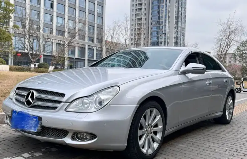 Mercedes-Benz CLS 2011 из Китая