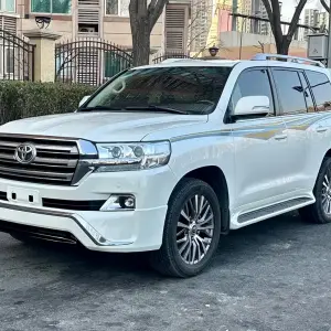 Toyota Land Cruiser 2016 из Китая