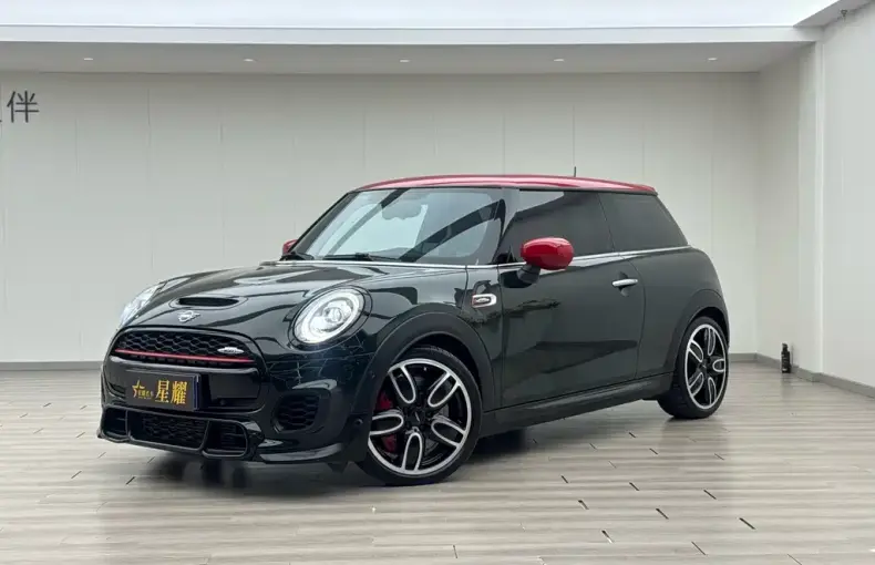 MINI Mini JCW 2020 из Китая