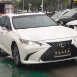 Lexus ES 2023 из Китая