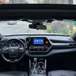 Toyota Crown Kluger 2024 из Китая