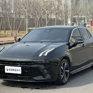 Lynk & Co 03 2024 из Китая