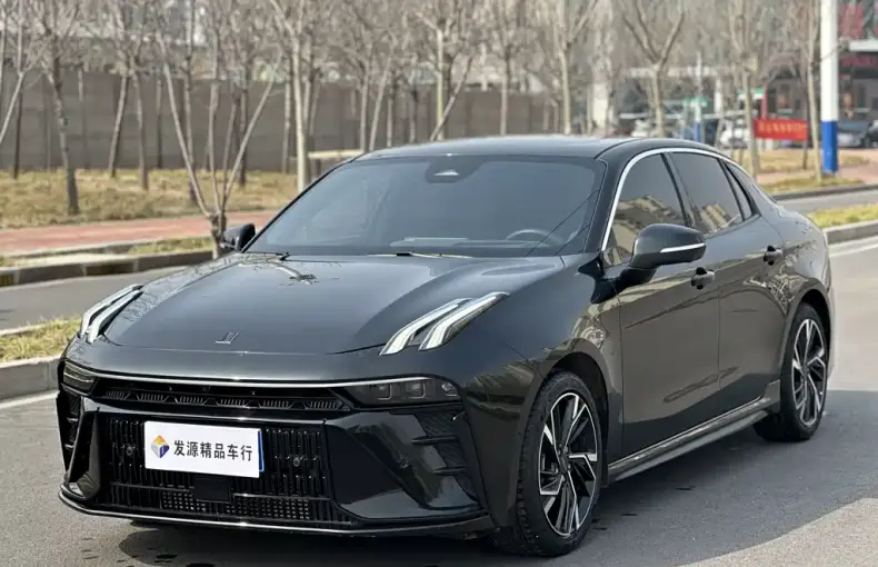 Lynk & Co 03 2024 из Китая