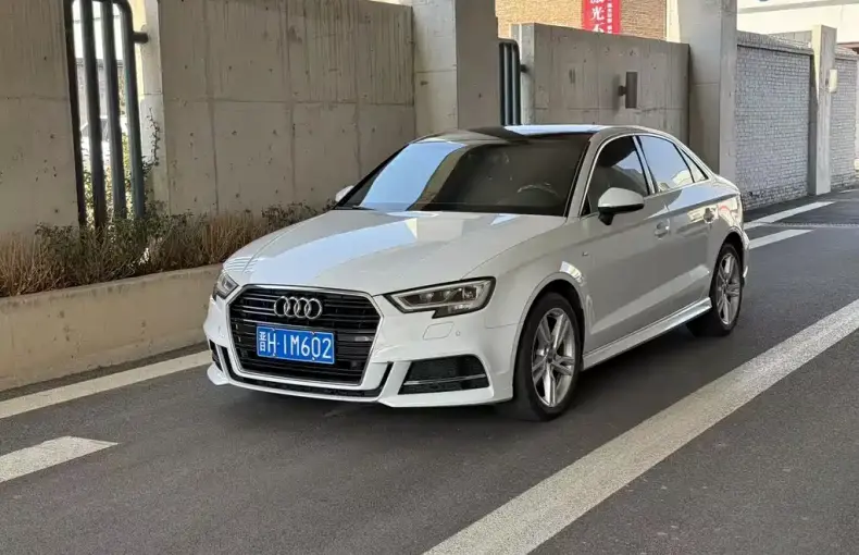 Audi A3 2019 из Китая