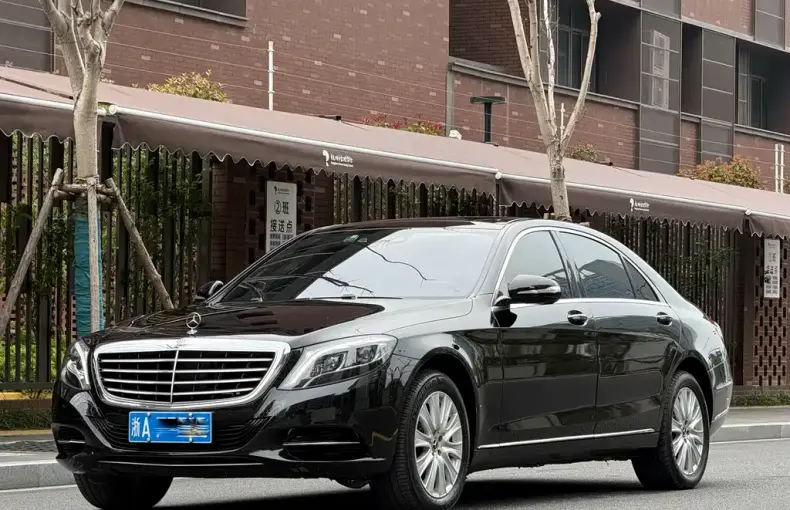 Mercedes-Benz S-Class 2017 из Китая