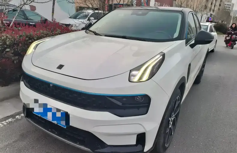 Lynk & Co 05 2021 из Китая