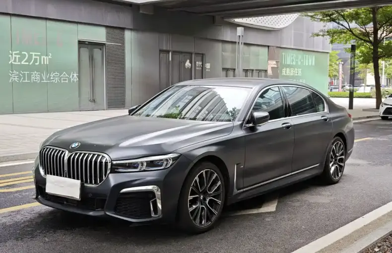 BMW 7 Series 2019 из Китая