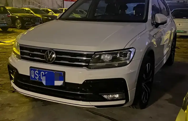 Volkswagen Tiguan L 2021 из Китая