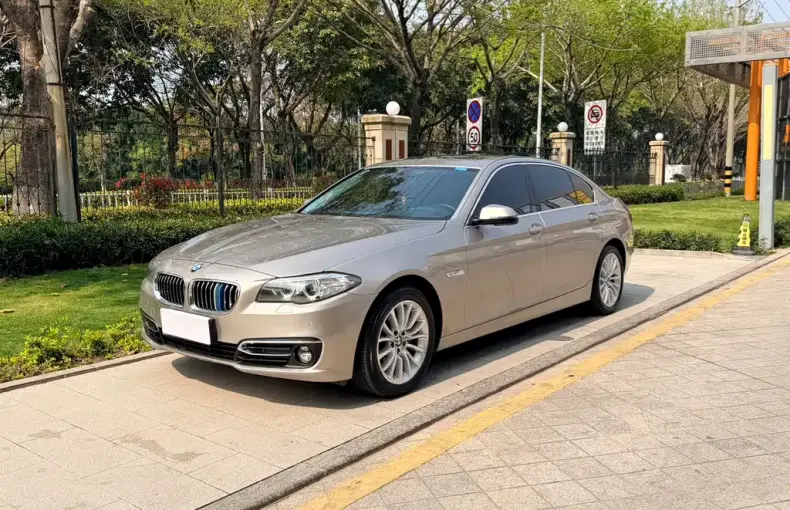 BMW 5 Series 2014 из Китая