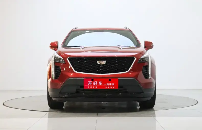 Cadillac XT4 2022 из Китая