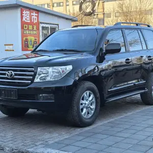 Toyota Land Cruiser 2014 из Китая