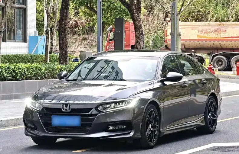 Honda Accord 2018 из Китая
