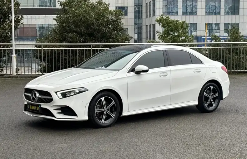 Mercedes-Benz A-Class 2022 из Китая