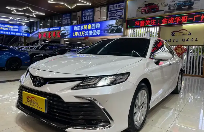 Toyota Camry 2021 из Китая