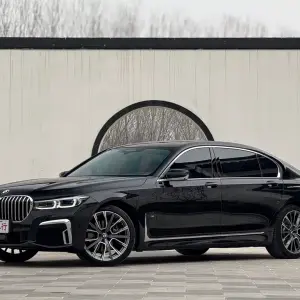 BMW 7 Series 2021 340 л.с. из Китая
