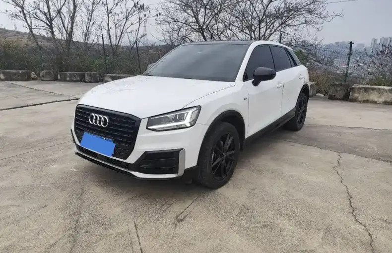 Audi Q2L 2021 из Китая