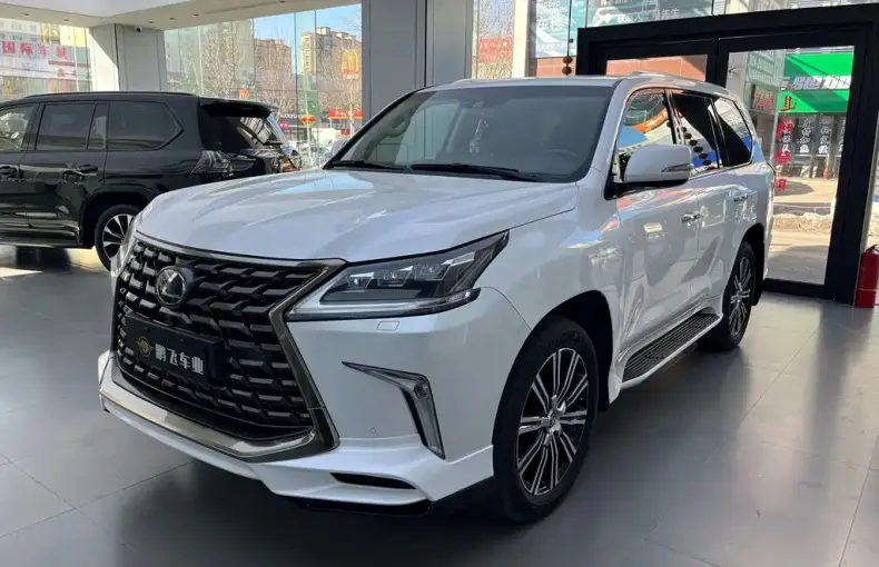 Lexus LX 2022 из Китая