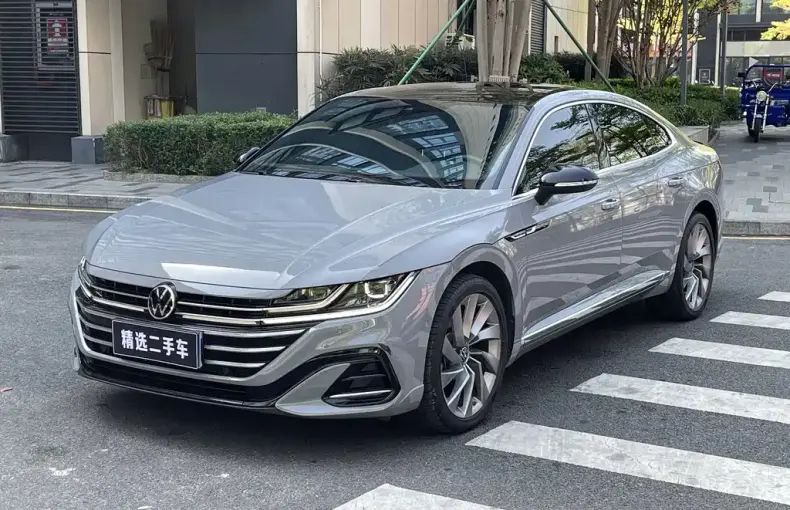 Volkswagen CC 2023 из Китая