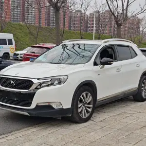 DS DS 6 2016 из Китая