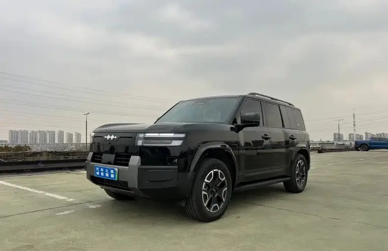 Fang Cheng Bao 钛7 2026 из Китая