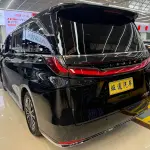 Lexus LM 2024 из Китая