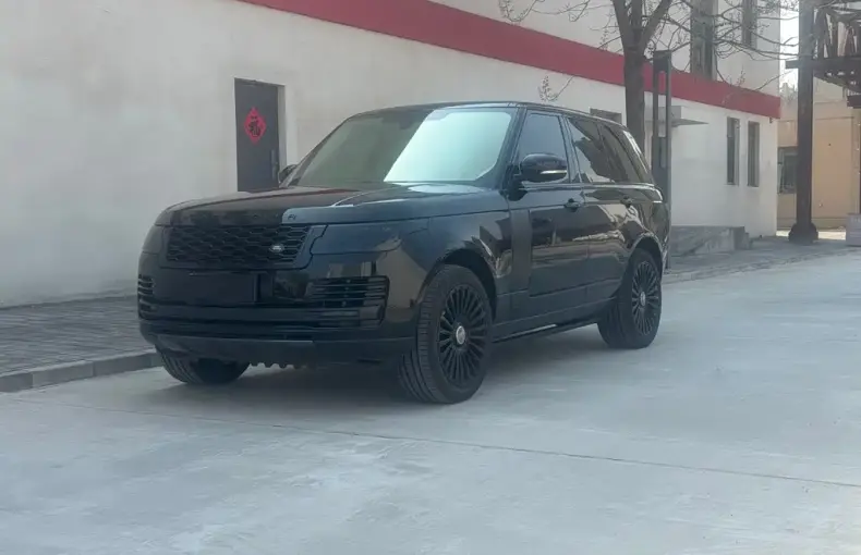 Land Rover Range Rover 2022 из Китая
