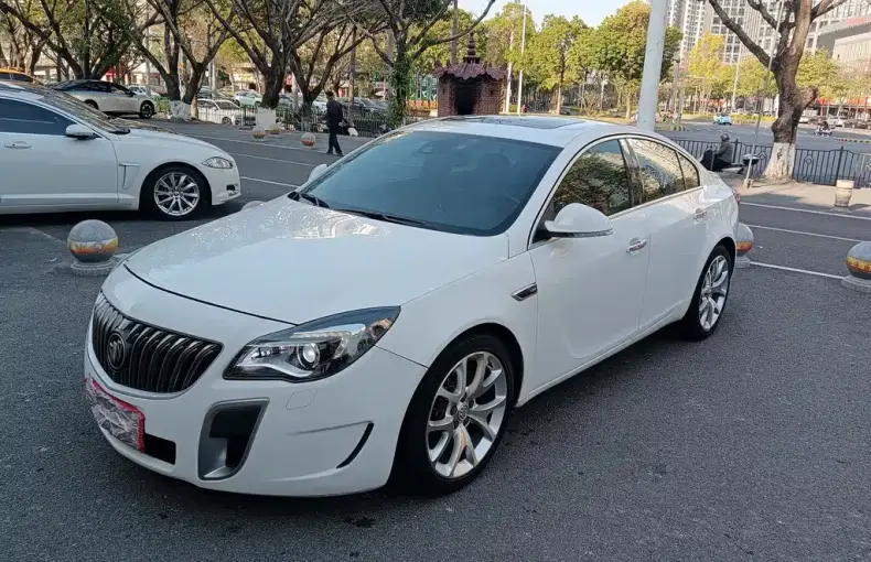 Buick Regal 2013 из Китая