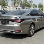 Lexus ES 2025 из Китая