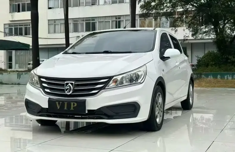 Baojun 310 2017 из Китая