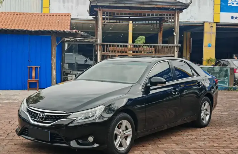 Toyota Reiz 2014 из Китая