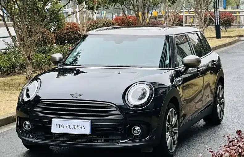 MINI Mini Clubman 2023 из Китая