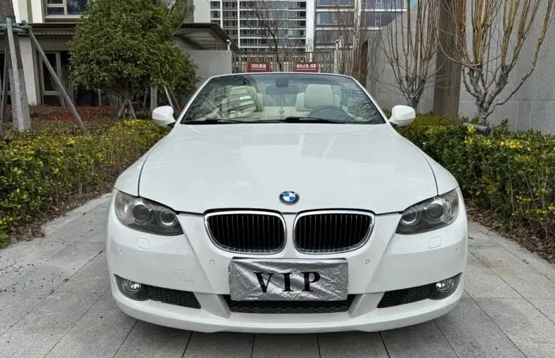 BMW 3 Series (Import) 2010 из Китая
