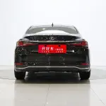 Lexus ES 2019 из Китая