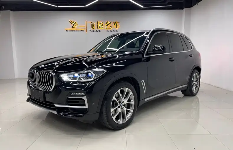 BMW X5 (Import) 2021 из Китая