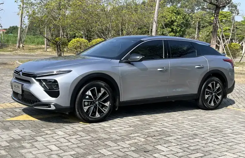 Citroen C5 X 2024 из Китая