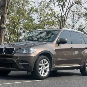 BMW X5 (Import) 2011 из Китая