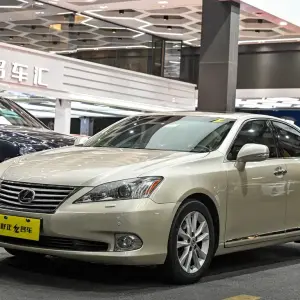 Lexus ES 2010 из Китая