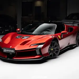 Ferrari 2025 из Китая