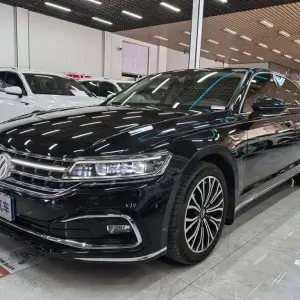 Volkswagen Phideon 2021 из Китая
