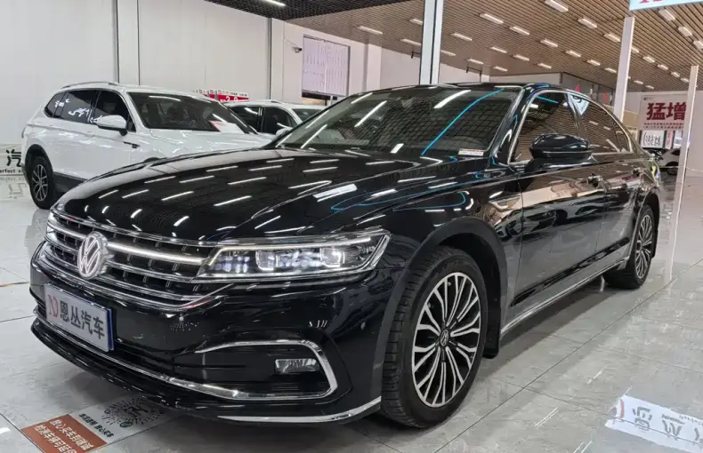 Volkswagen Phideon 2021 из Китая