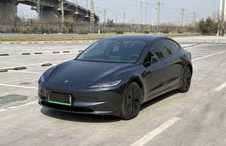 Tesla Model 3 2025 из Китая
