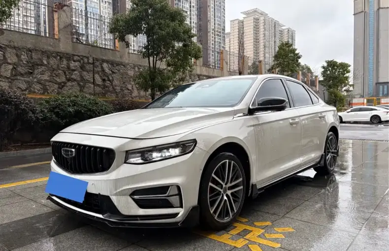 Geely Xingrui 2023 из Китая