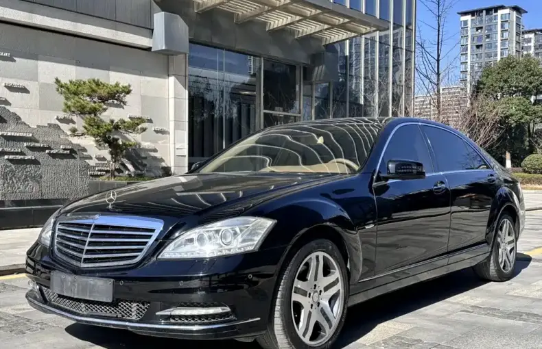 Mercedes-Benz S-Class 2012 из Китая
