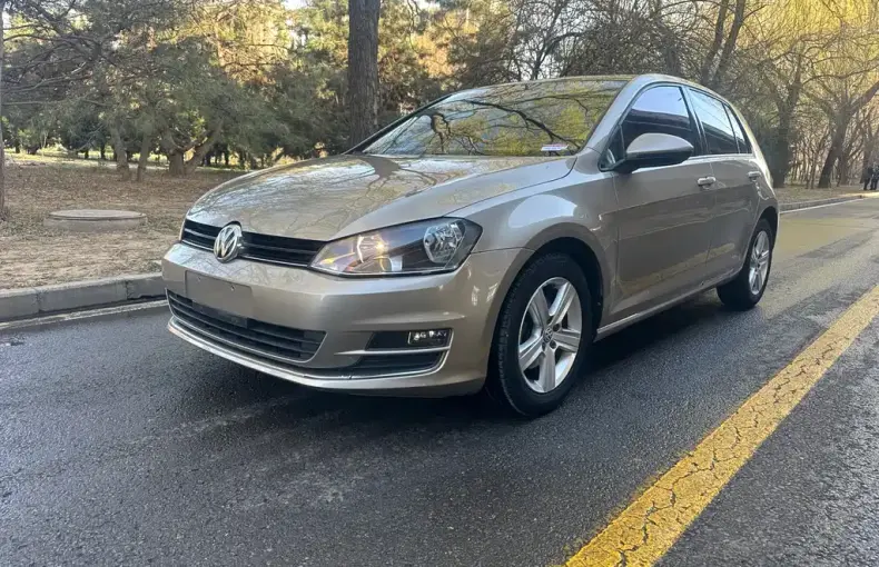 Volkswagen Golf 2016 из Китая