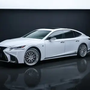 Lexus LS 2018 из Китая