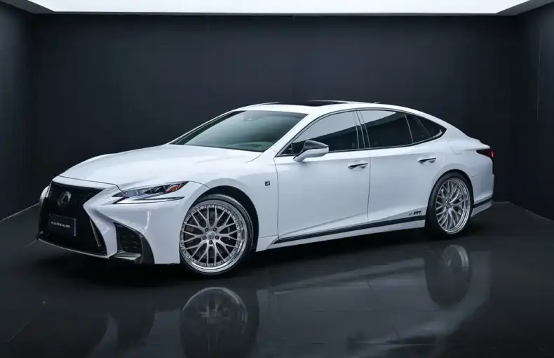 Lexus LS 2018 из Китая