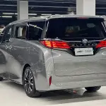 Toyota Alphard 2023 из Китая