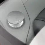 Aston Martin DBS 2023 из Китая