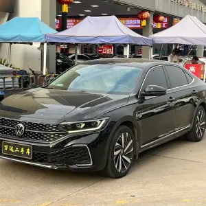 Volkswagen Passat 2022 из Китая
